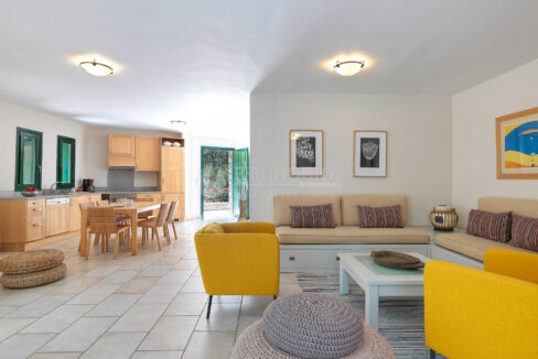Ground level - Living room