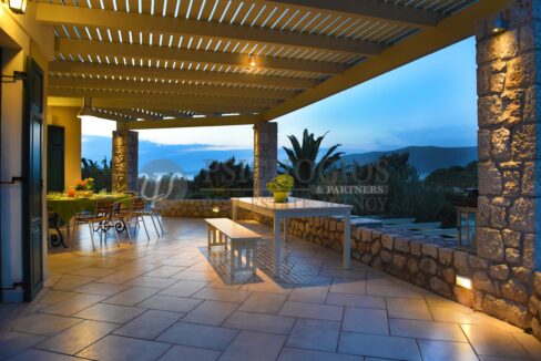 for_rent_villa_400_square_meters_8_bedrooms_amazing_sea_view_Koilada_Greece (18)